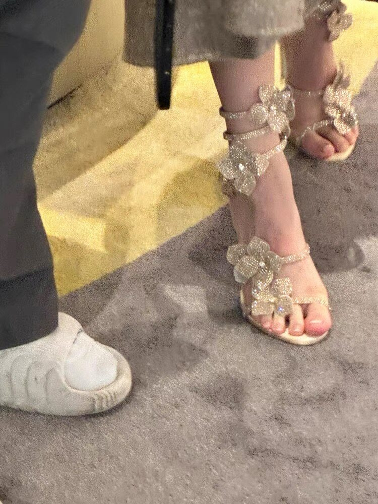 Sandalias de Tacón Alto con Ti - Sandal Strappy Heeled reseña y precio