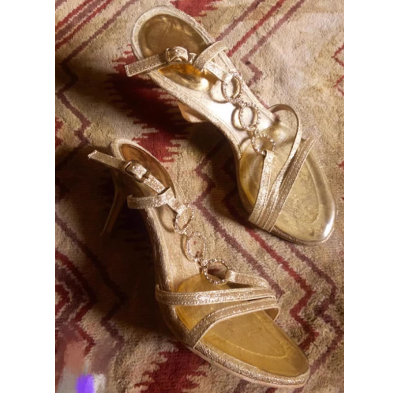 Sandalias de tacón de aguja do - Sandal Strappy Heeled reseña y precio